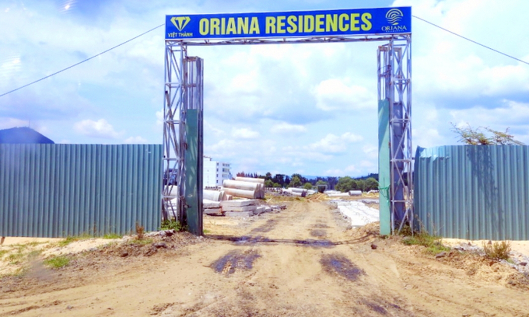 Dự án Khu đô thị hỗn hợp DL-2 (được quảng cáo với tên thương mại Oriana Residences) tại tỉnh Phú Yên bị hủy thầu.