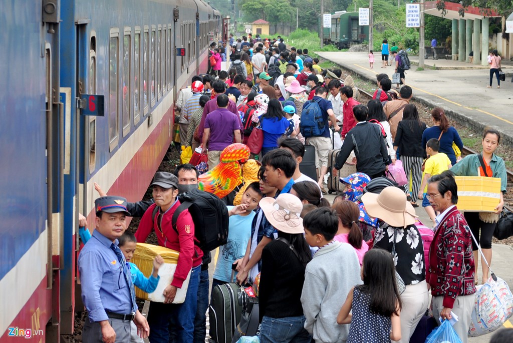 Tổng doanh thu năm 2022 Công ty mẹ tăng 38% nhưng do chịu ảnh hưởng của đại dịch nên lỗ lũy kế lên tới 1.995 tỷ đồng.