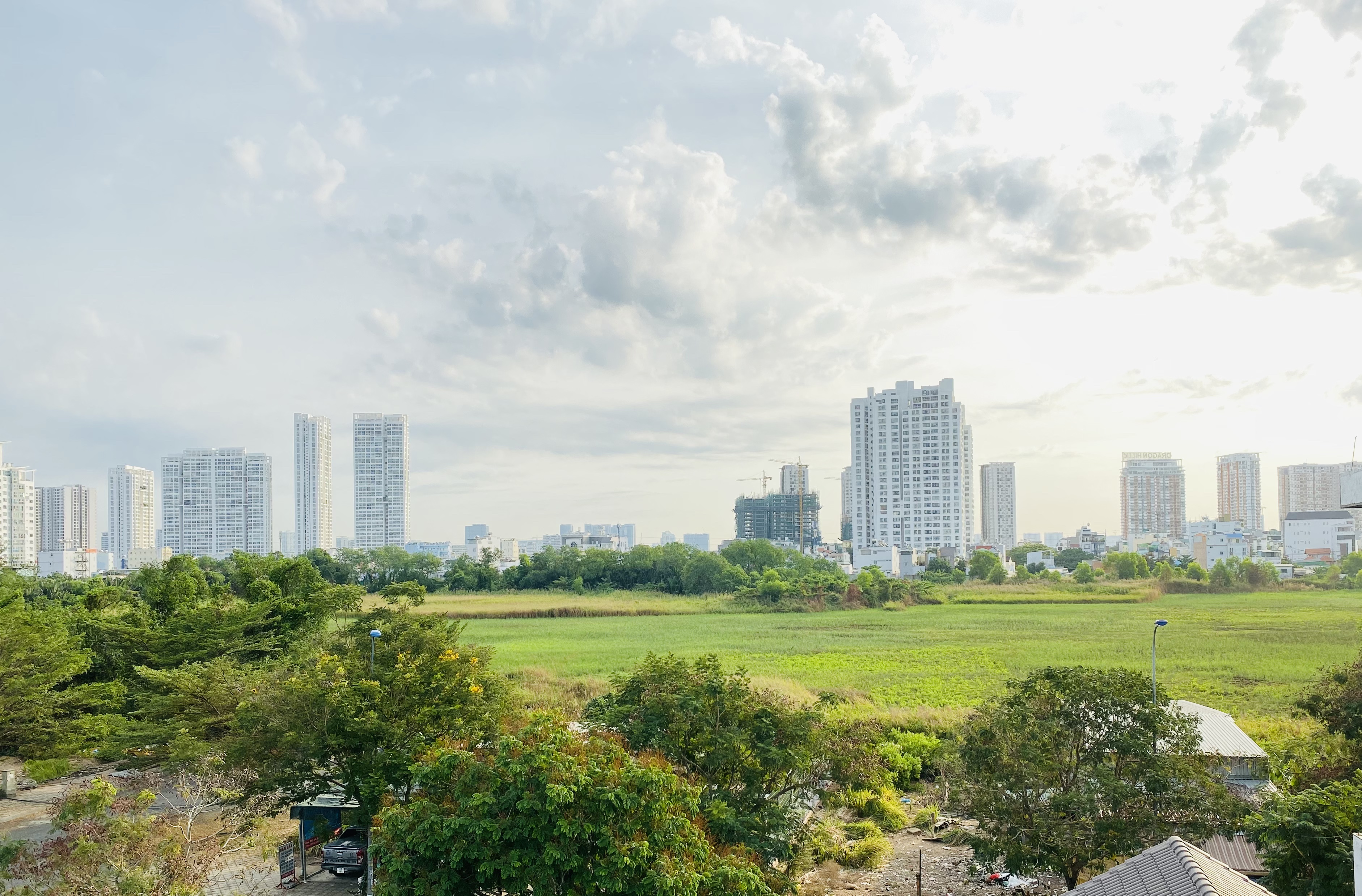 Bộ Tài chính đề xuất thu hẹp hình thức Nhà nước giao đất, cho thuê đất trả tiền một lần cho cả thời gian thuê.