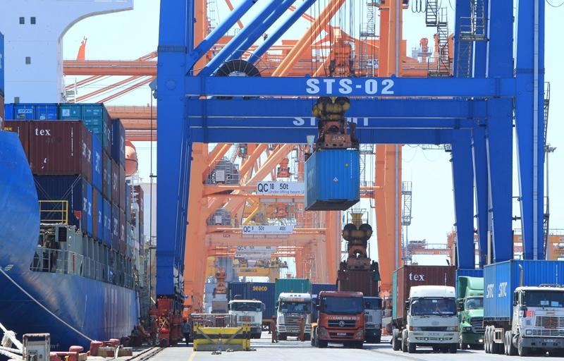 Annual trade at $402.6bln