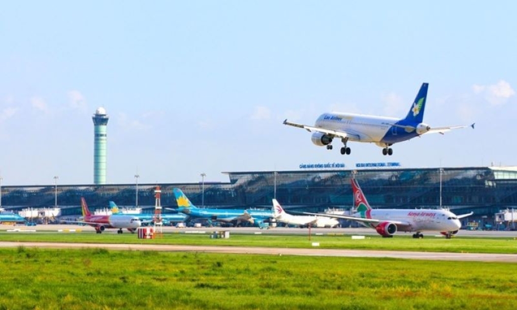 Thị trường vận tải hàng không Việt Nam phấn đấu đứng trong nhóm 4 quốc gia hàng đầu ASEAN về sản lượng vận chuyển.