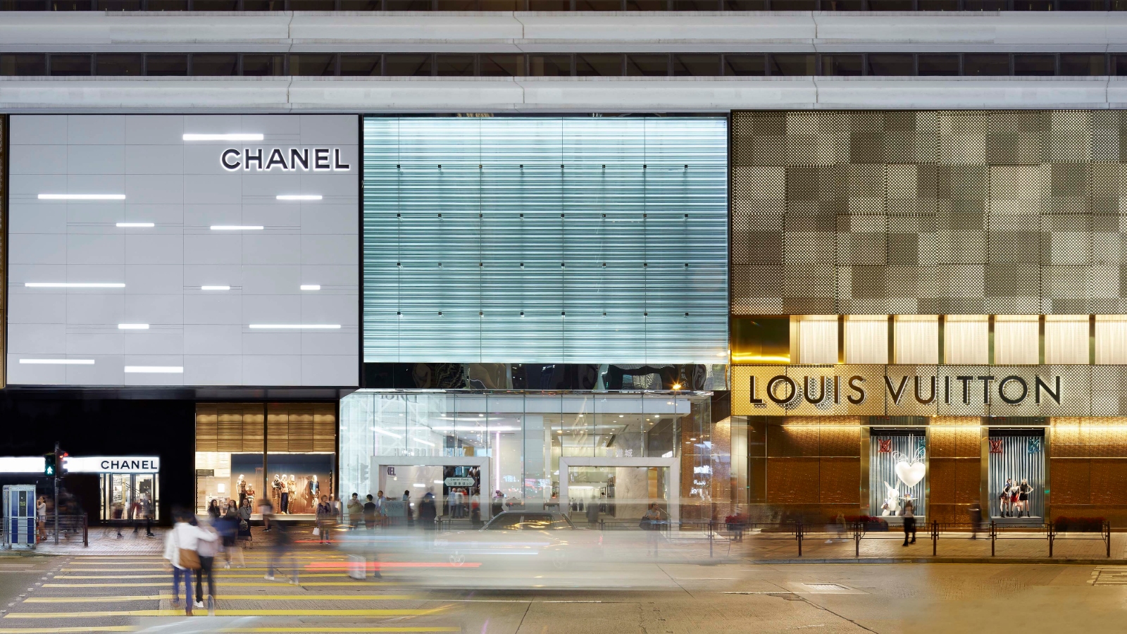 Một cửa h&agrave;ng ở Tsim Sha&nbsp;Tsui gần đ&acirc;y đ&atilde; được cho thu&ecirc; với gi&aacute; thấp hơn 70% so với gi&aacute; m&agrave; Burberry Group trả v&agrave;o năm 2014.