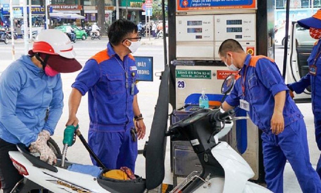 CPI tháng 8 tăng theo giá xăng dầu.