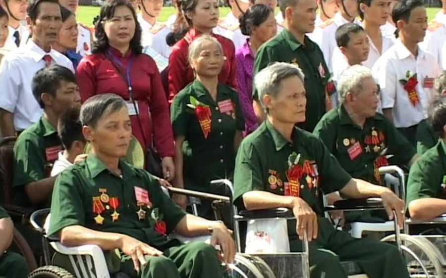 Mức chuẩn trợ cấp ưu đãi người có công với cách mạng tăng từ 1.624.000 đồng lên 2.055.000 đồng.