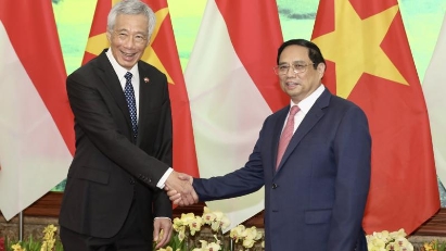 Singapore becomes Vietnam’s largest foreign investor