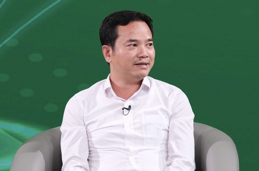 &Ocirc;ng C&ugrave; Huy Quang, Ph&oacute; Ch&aacute;nh Văn ph&ograve;ng Sản xuất v&agrave; Ti&ecirc;u d&ugrave;ng bền vững (Bộ C&ocirc;ng Thương) ph&aacute;t biểu tại hội thảo.