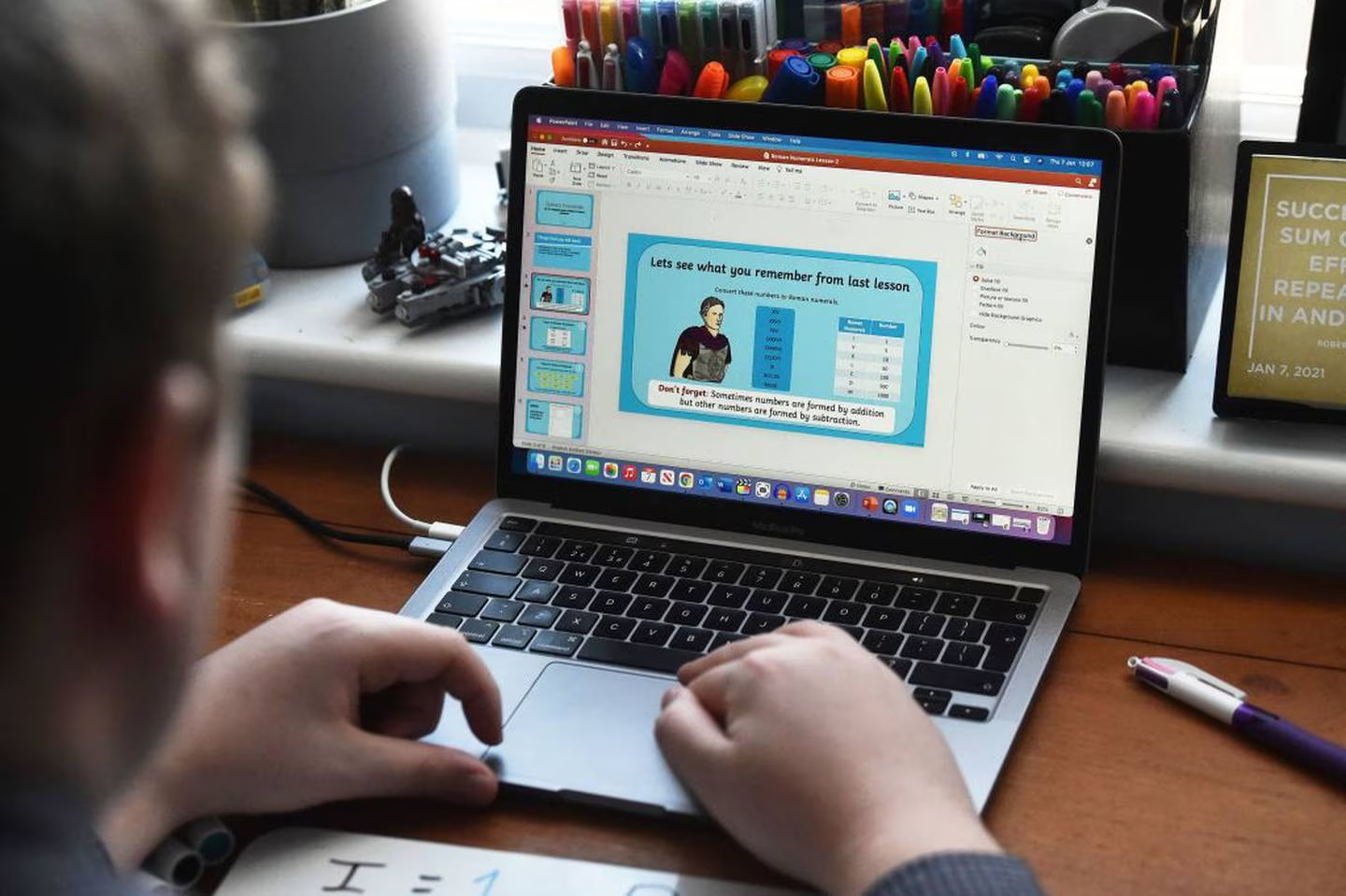 Việc c&aacute;c ứng dụng kh&ocirc;ng chỉ c&oacute; th&ecirc;m người d&ugrave;ng m&agrave; c&ograve;n giữ được người d&ugrave;ng l&acirc;u d&agrave;i l&agrave; vấn đề sống c&ograve;n của doanh nghiệp.