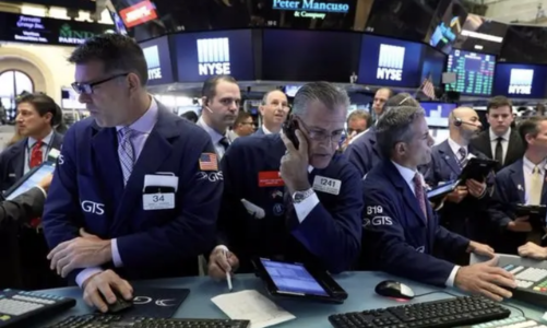 Chứng khoán Mỹ xanh phiên thứ 4, cổ phiếu VinFast tiếp tục lao dốc