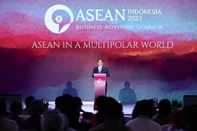 Thủ tướng định hướng một số giải pháp để ASEAN có thể tiếp tục phát huy vai trò, vị thế và tận dụng, nắm bắt những cơ hội từ trật tự thế giới hiện tại. Ảnh: VGP.