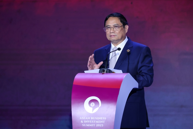 Thủ tướng phát biểu tại Hội nghị ASEAN BIS, diễn đàn liên quan đến doanh nghiệp thường niên lớn nhất của khu vực Đông Nam Á. Ảnh: VGP.