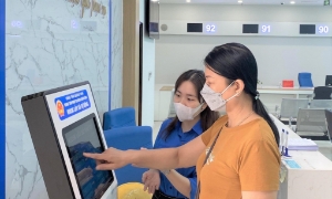 VCCI đề xuất mạnh tay miễn, giảm lệ phí sử dụng dịch vụ công trực tuyến
