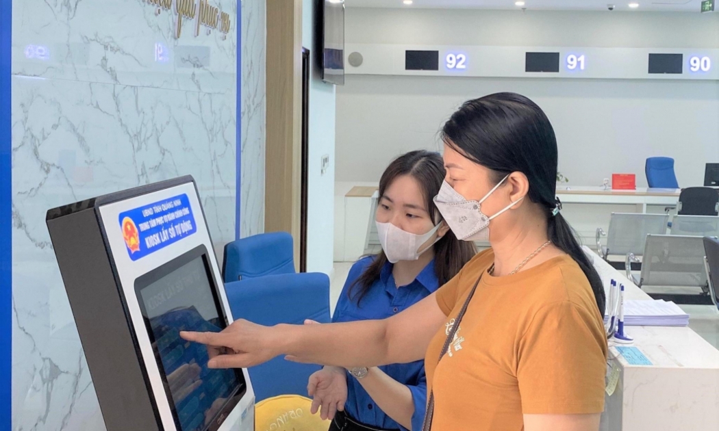 VCCI cũng đề xuất nhiều chính sách thu hút, lôi kéo thêm người dùng mới.
