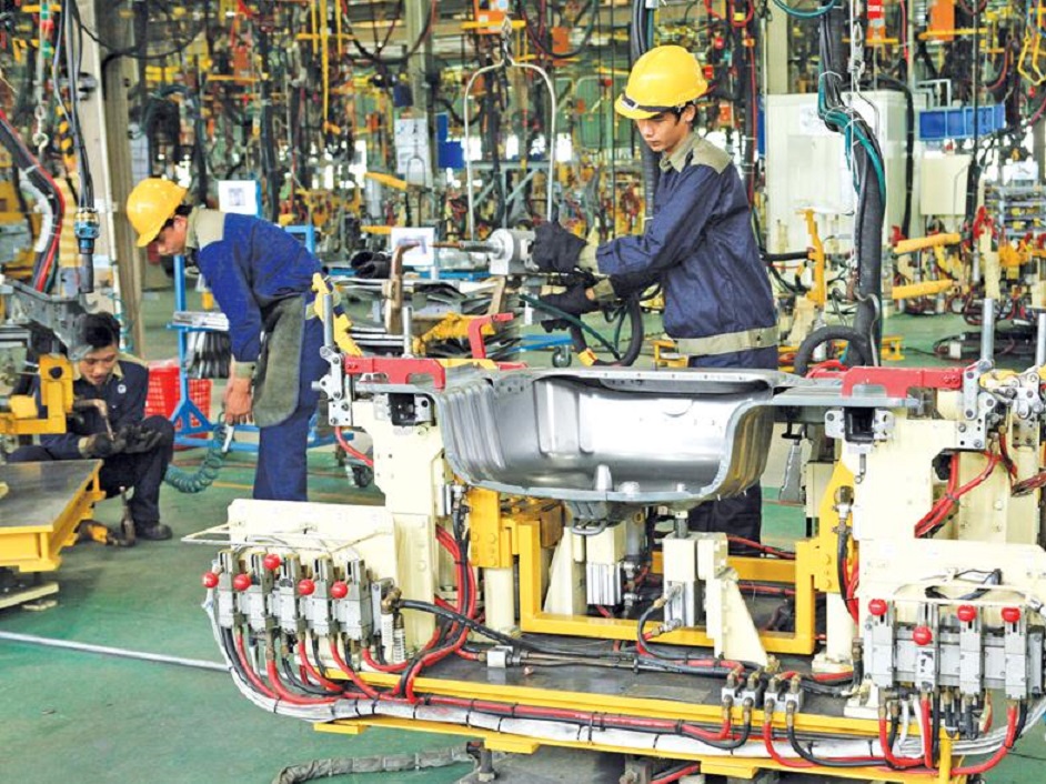 Các nhà sản xuất có số lượng đơn đặt hàng mới giảm trở lại trong tháng 11/2023. Ảnh minh họa.