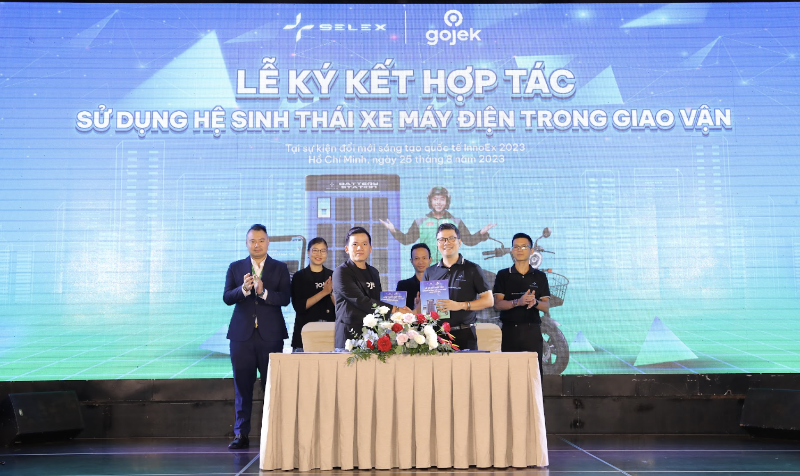 Gojek partners with Selex Motors to expand electric motorbike pilot in Vietnam