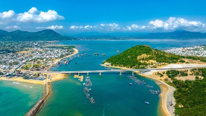 Binh Dinh to develop 3,000-ha coastal urban area