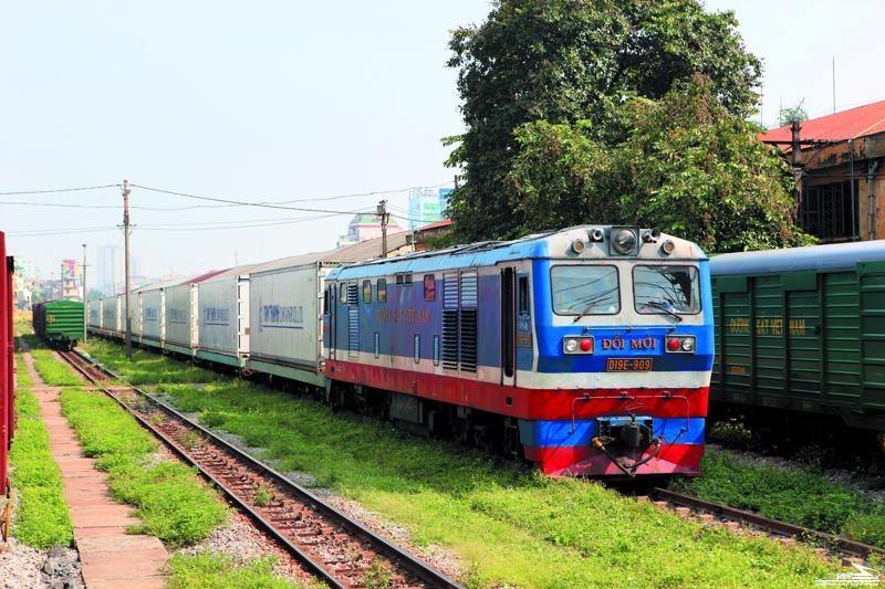 Upgrades to railway stations proposed to boost cargo transport