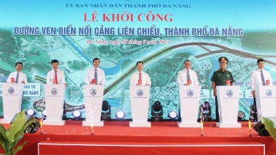 Construction of coastal road to Da Nang’s Lien Chieu Port underway