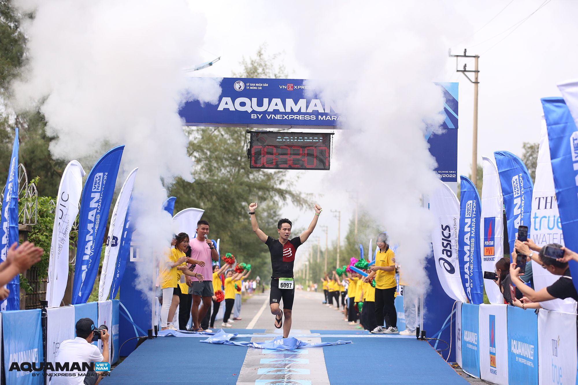 Sau giải Aquaman tổ chức lần đầu năm 2022 tại Tr&agrave; Cổ, giải DNSE Aquaman Vietnam 2023 nhận được sự y&ecirc;u th&iacute;ch v&agrave; ng&oacute;ng chờ của cộng đồng những người đam m&ecirc; hai bộ m&ocirc;n bơi - chạy.