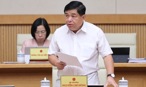 Bộ trưởng Nguyễn Chí Dũng: 