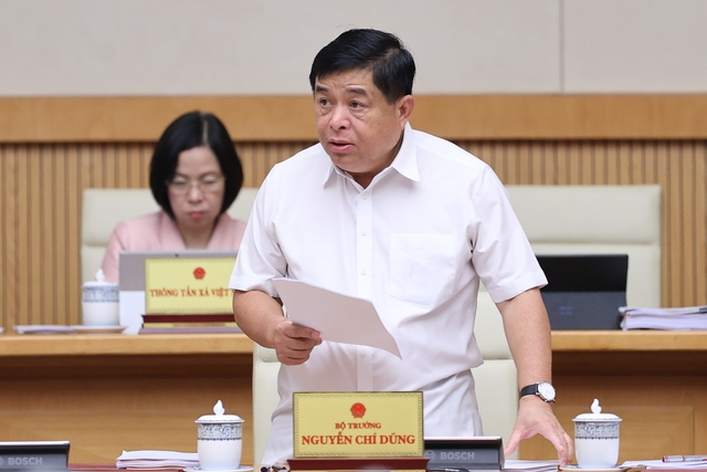 Bộ trưởng Nguyễn Chí Dũng. 