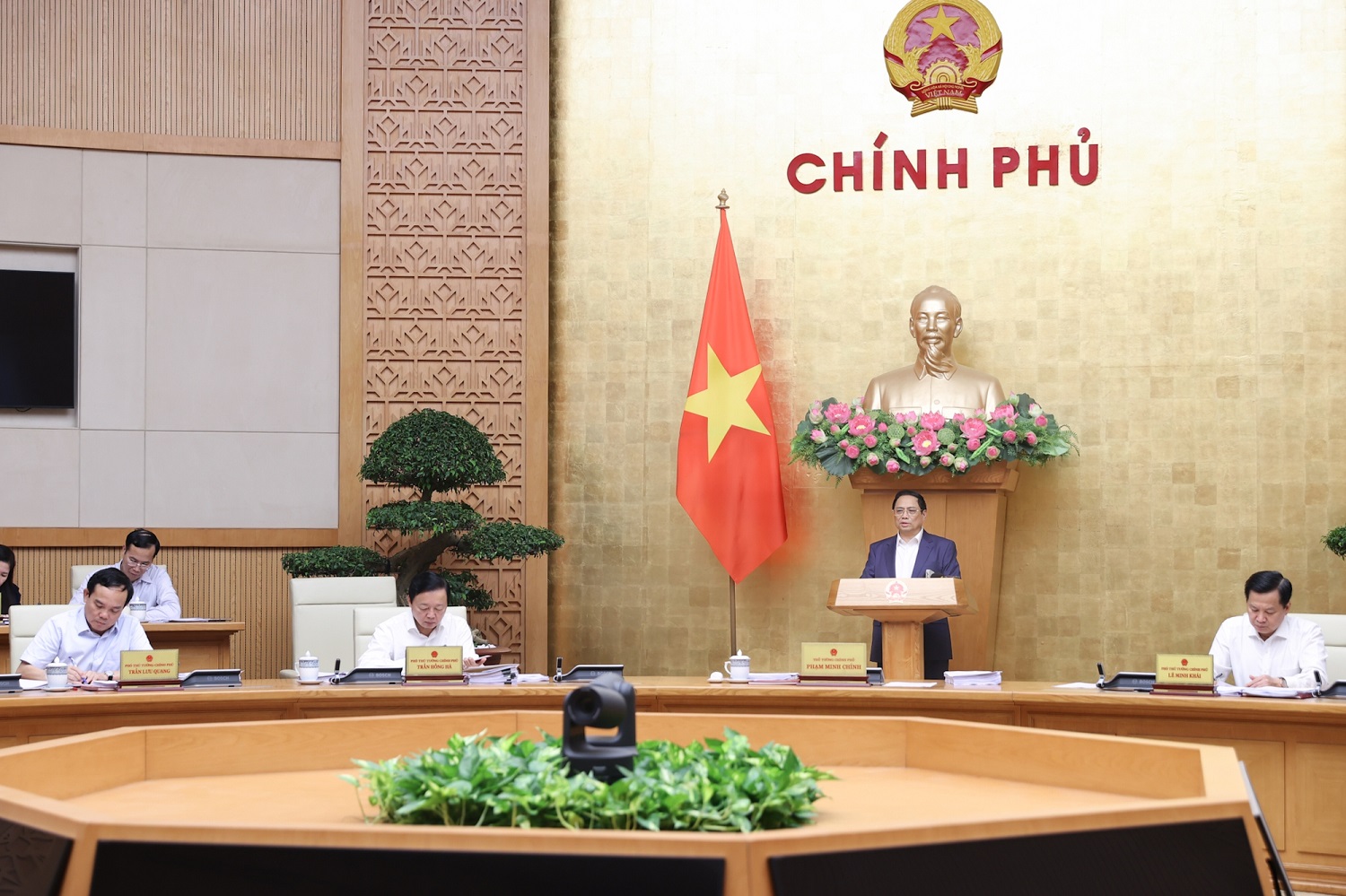 Thủ tướng Phạm Minh Chính: 