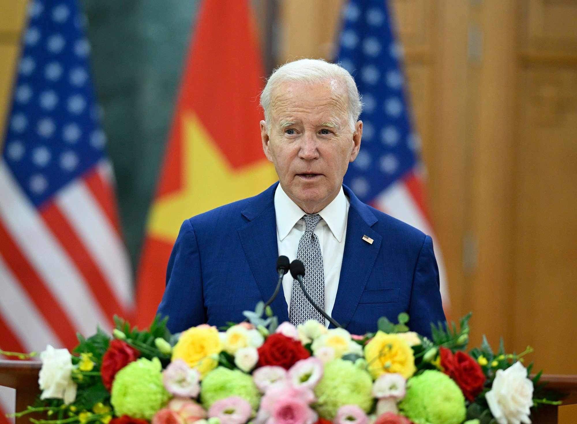 Tổng thống Joe Biden đ&aacute;nh gi&aacute; cao việc hai nước n&acirc;ng cấp quan hệ l&ecirc;n Quan hệ Đối t&aacute;c Chiến lược To&agrave;n diện c&oacute; lợi cho cả hai nước v&agrave; lợi &iacute;ch quốc tế chung..