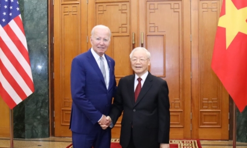 Tuyên bố chung về nâng cấp quan hệ Việt Nam - Hoa Kỳ lên Đối tác Chiến lược Toàn diện