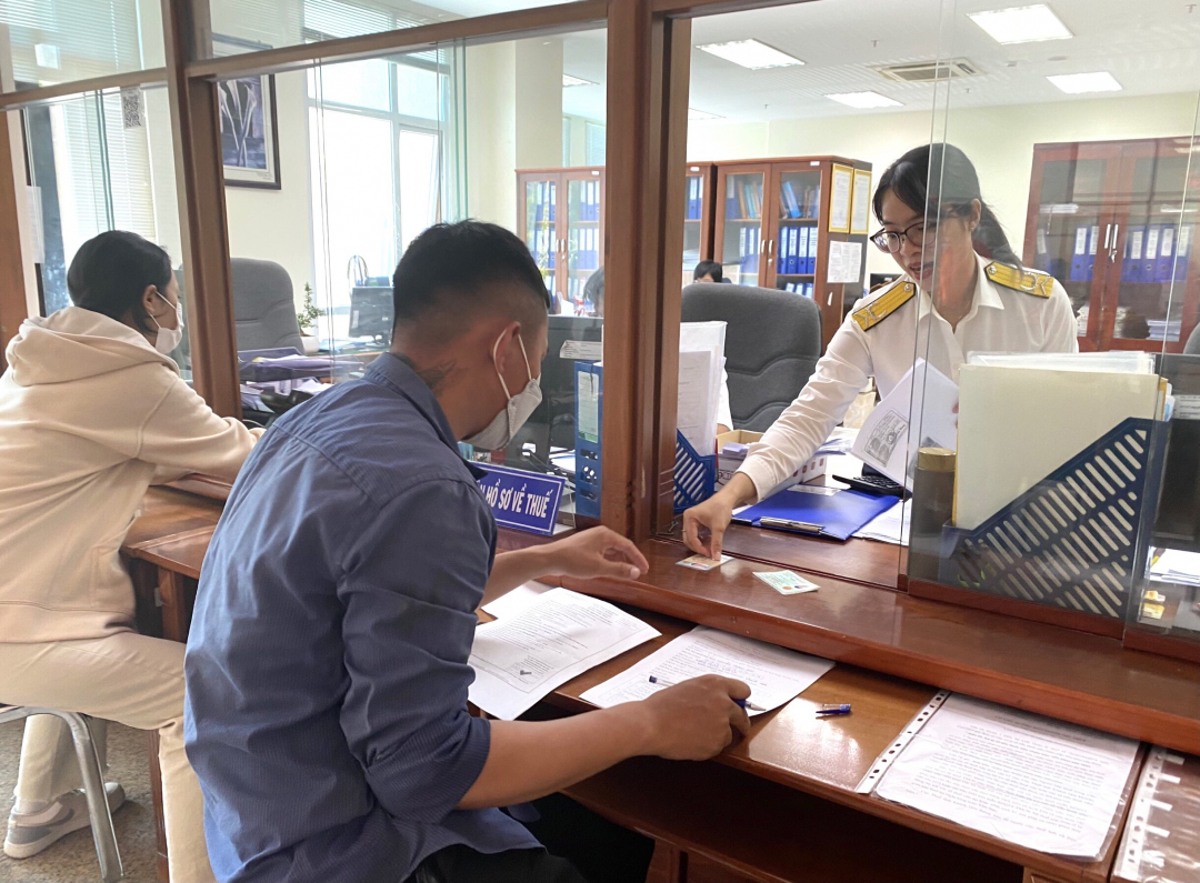 Cục thuế các tỉnh, thành phố sẽ công khai thông tin của người nộp thuế có tiền thuế nợ quá hạn, dây dưa kéo dài.