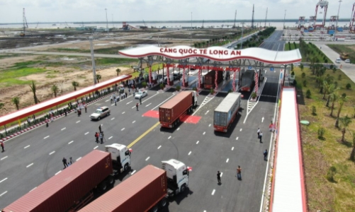 Cảng quốc tế Long An được tiếp chuyển hàng quá cảnh cho Campuchia
