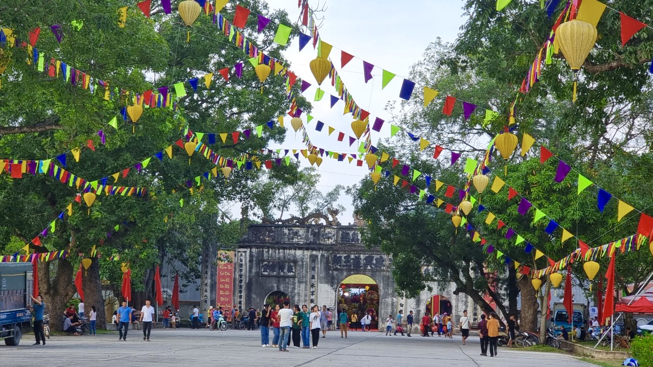 Chương trình Lễ hội mùa thu Côn Sơn - Kiếp Bạc tưởng niệm 581 năm ngày mất của Anh hùng dân tộc, Danh nhân văn hoá thế giới Nguyễn Trãi; Tưởng niệm 723 năm ngày mất của Anh hùng dân tộc Trần Hưng Đạo sẽ có nhiều hoạt động ấn tượng.