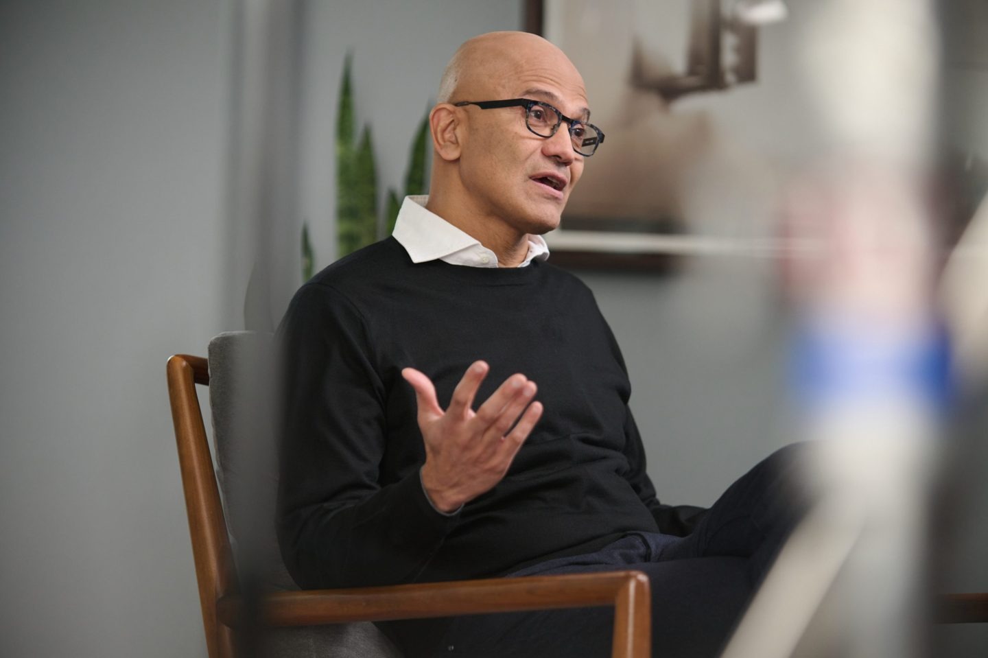 Giám đốc điều hành Microsoft Satya Nadella thảo luận về mối quan hệ hợp tác của công ty với nhà sản xuất ChatGPT OpenAI.