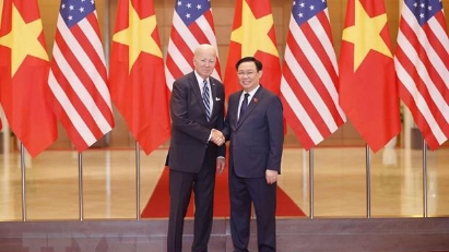 NA Chairman proposes US soon recognize Vietnam’s market economy status