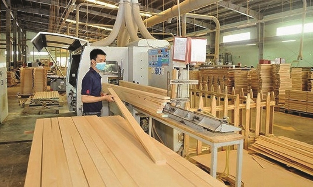 Ngành gỗ đang trải qua giai đoạn vô cùng khó khăn về thị trường xuất khẩu.