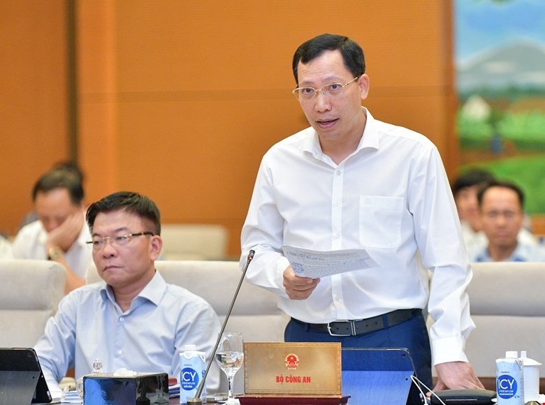 Thiếu tướng Lê Văn Tuyến, Thứ trưởng Bộ Công an.