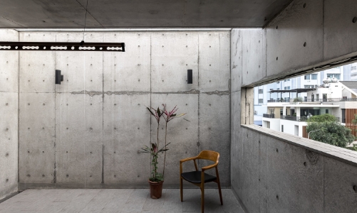 Vẻ đẹp của bê tông và ánh sáng trong ngôi nhà bền vững tại Bắc Giang