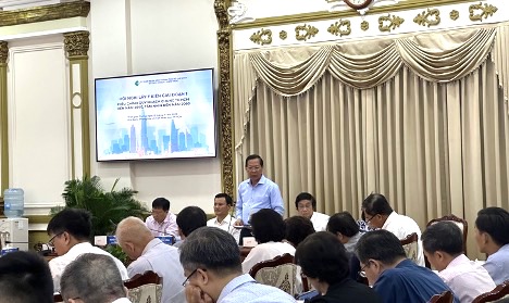 Theo &ocirc;ng Phan Văn M&atilde;i, Chủ tịch UBND TP.HCM,&nbsp;ngo&agrave;i đ&ocirc; thị trung t&acirc;m hiện hữu, cần h&igrave;nh h&agrave;nh th&ecirc;m 4-5 đ&ocirc; thị cấp 1 kh&aacute;c - Ảnh: PA.