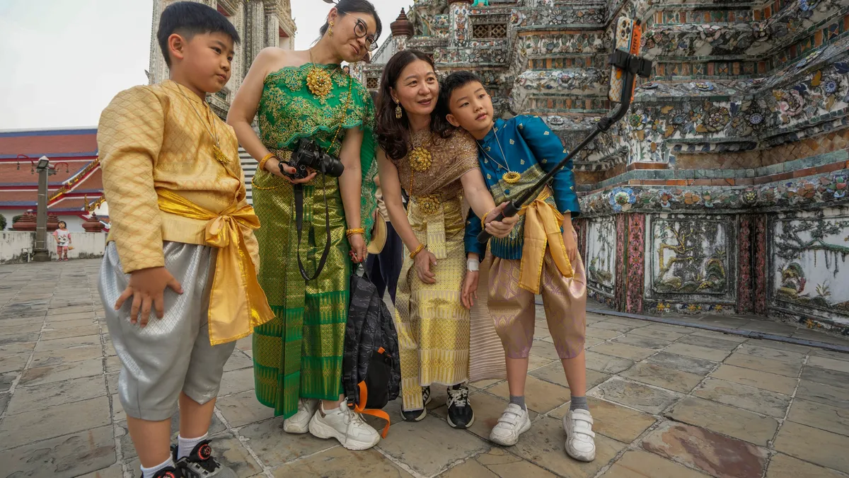 Chính sách mới có thể giúp Thái Lan thu hút thêm khoảng 500.000 - 700.000 lượt khách Trung Quốc trong quý 4.