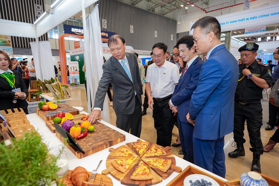 Agricultural products on display at Vietnam International Sourcing 2023 in Ho Chi Minh City from September 13-15. 