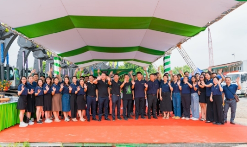 Lễ ra quân Zoomlion Service Tour 2023