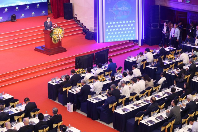 To&agrave;n cảnh Diễn đ&agrave;n Kinh tế TP.HCM s&aacute;ng 15/9- Ảnh: Vũ Phong