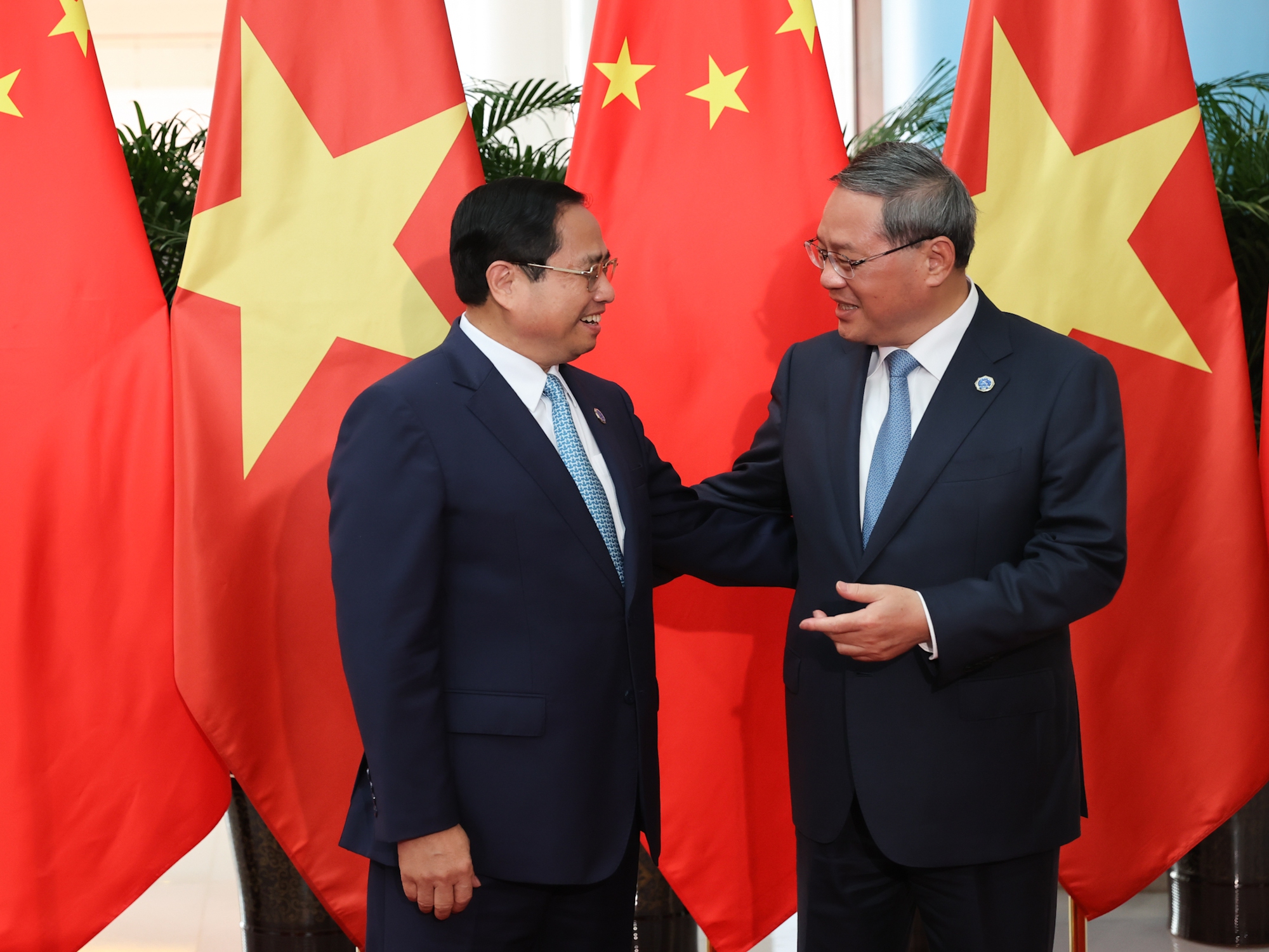 Hai Thủ tướng bày tỏ vui mừng và đánh giá cao những tiến triển trong quan hệ Việt - Trung. Ảnh:VGP.