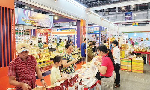 Tăng tốc kích cầu tiêu dùng nội địa