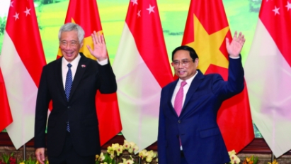 Vietnam & Singapore cherish common vision in ASEAN