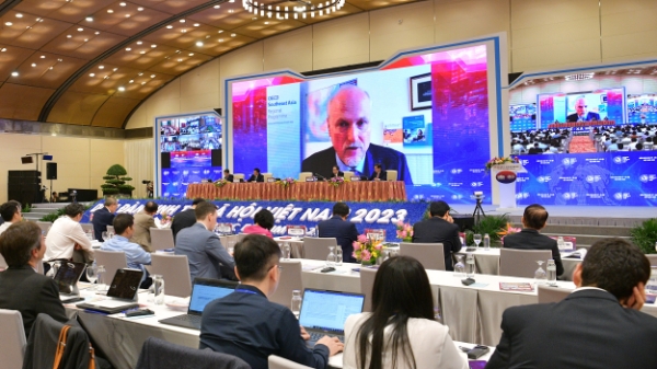 OECD hạ dự báo GDP của Việt Nam năm 2023 xuống 4,9% và tăng lên 5,9% vào 2024