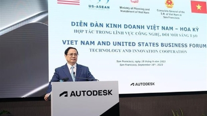 PM calls on US businesses to continue investing in Vietnam