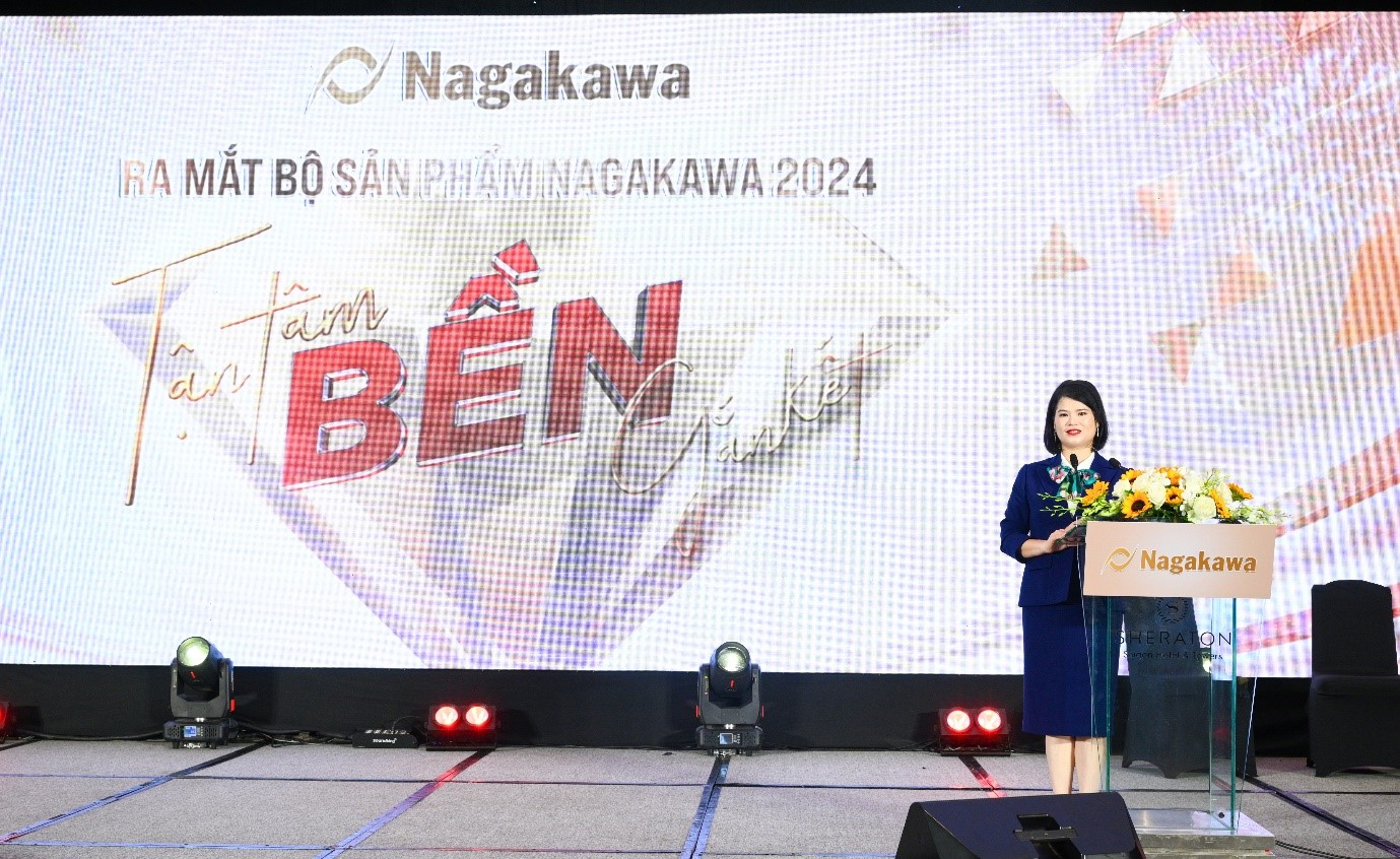 Tổng giám đốc Tập đoàn Nagakawa Nguyễn Thị Huyền Thương phát biểu tại Lễ ra mắt bộ sản phẩm Nagakawa 2024.
