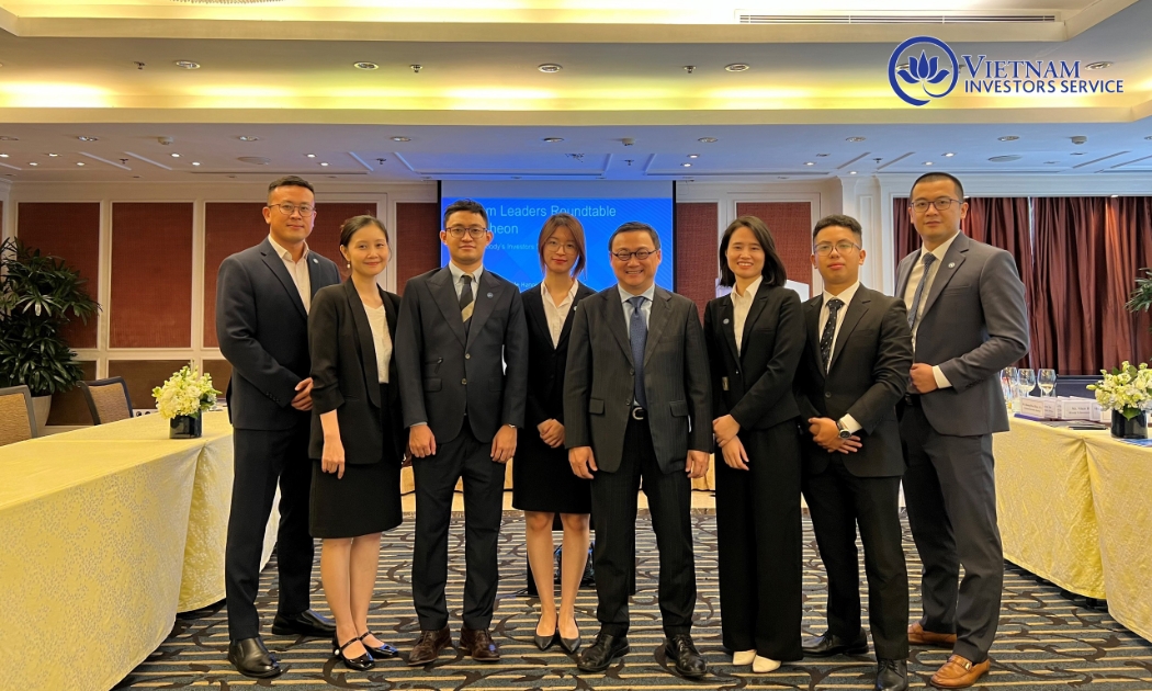 Các thành viên của VIS Rating.