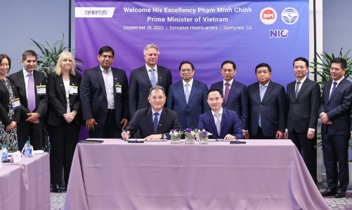 Synopsys hỗ trợ Việt Nam phát triển công nghiệp vi mạch bán dẫn và lập trung tâm ươm tạo thiết kế chip