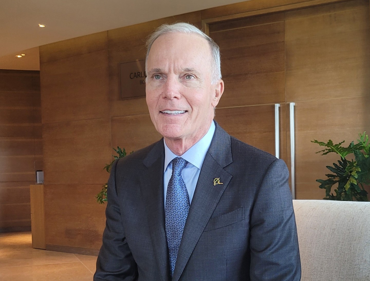 Ông Al Madar, Phó Chủ tịch phụ trách Chiến lược và An toàn Vận hành kiêm Phó Giám đốc An toàn Hàng không Vũ trụ, Tập đoàn Boeing cho biết Boeing sẵn sàng chia sẻ kinh nghiệm với Việt Nam trong quản lý an toàn bay.