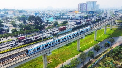 HCMC’s first metro line set for official run next July
